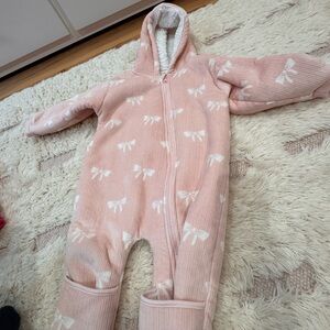 Warm bodysuit baby